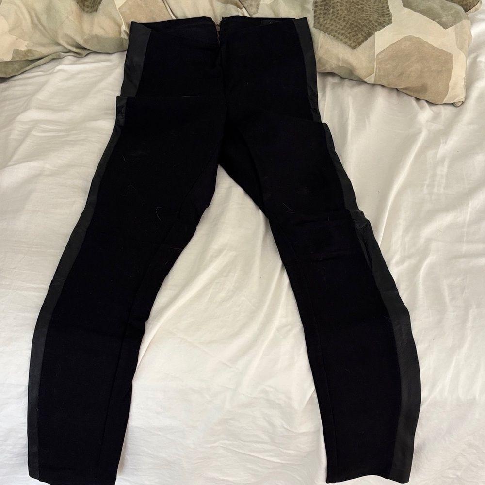 J. Crew Classic Black Pixie Pants with Vegan leather sides sz 00